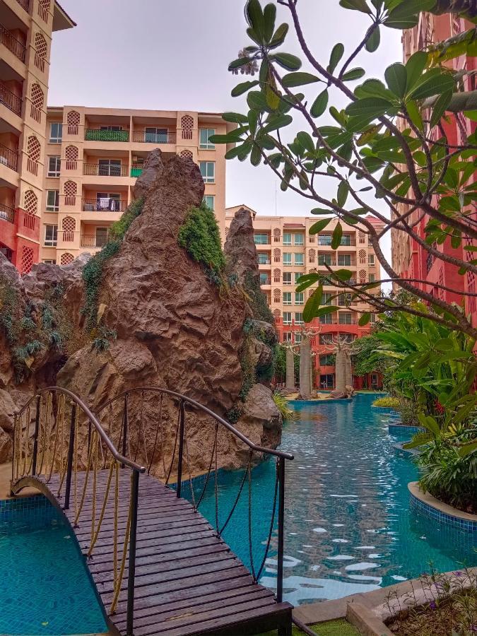Seven Seas Condo Resort Beautiful Location Jomtien Beach Exterior photo