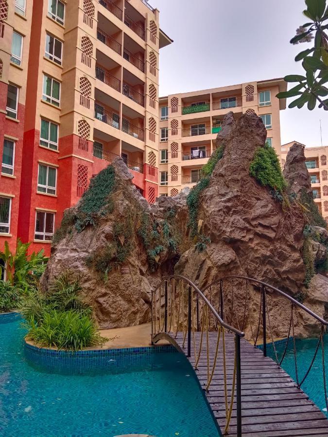 Seven Seas Condo Resort Beautiful Location Jomtien Beach Exterior photo