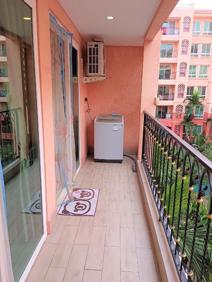 Seven Seas Condo Resort Beautiful Location Jomtien Beach Exterior photo